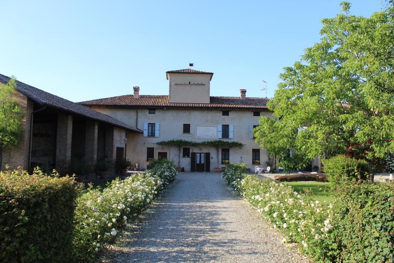 Agriturismo Mancassola Paderna  Buitenkant foto