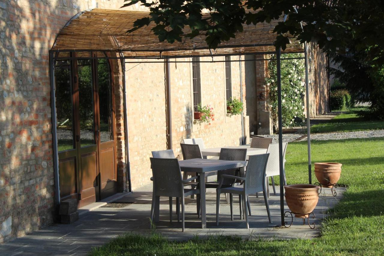 Agriturismo Mancassola Paderna  Buitenkant foto