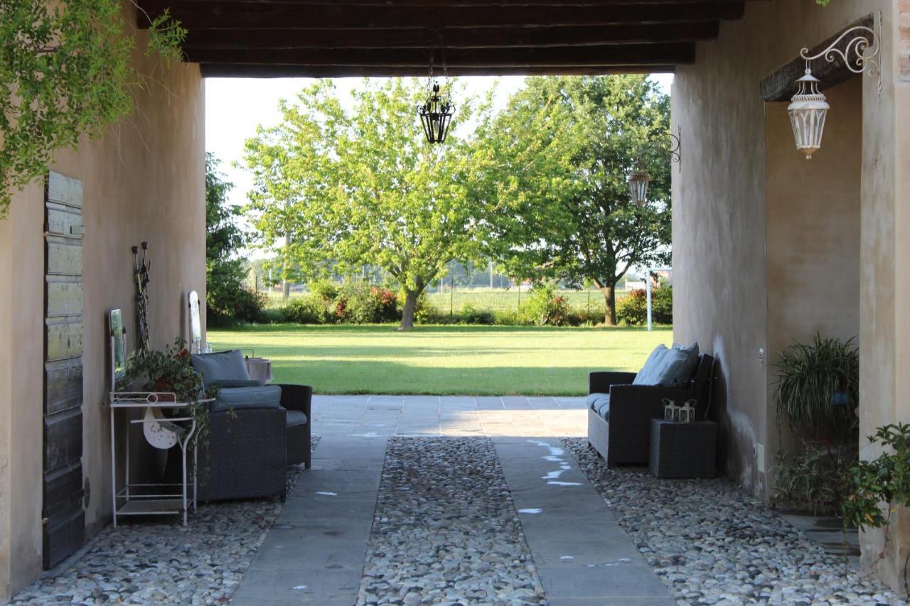 Agriturismo Mancassola Paderna  Buitenkant foto