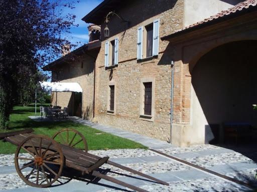 Agriturismo Mancassola Paderna  Buitenkant foto